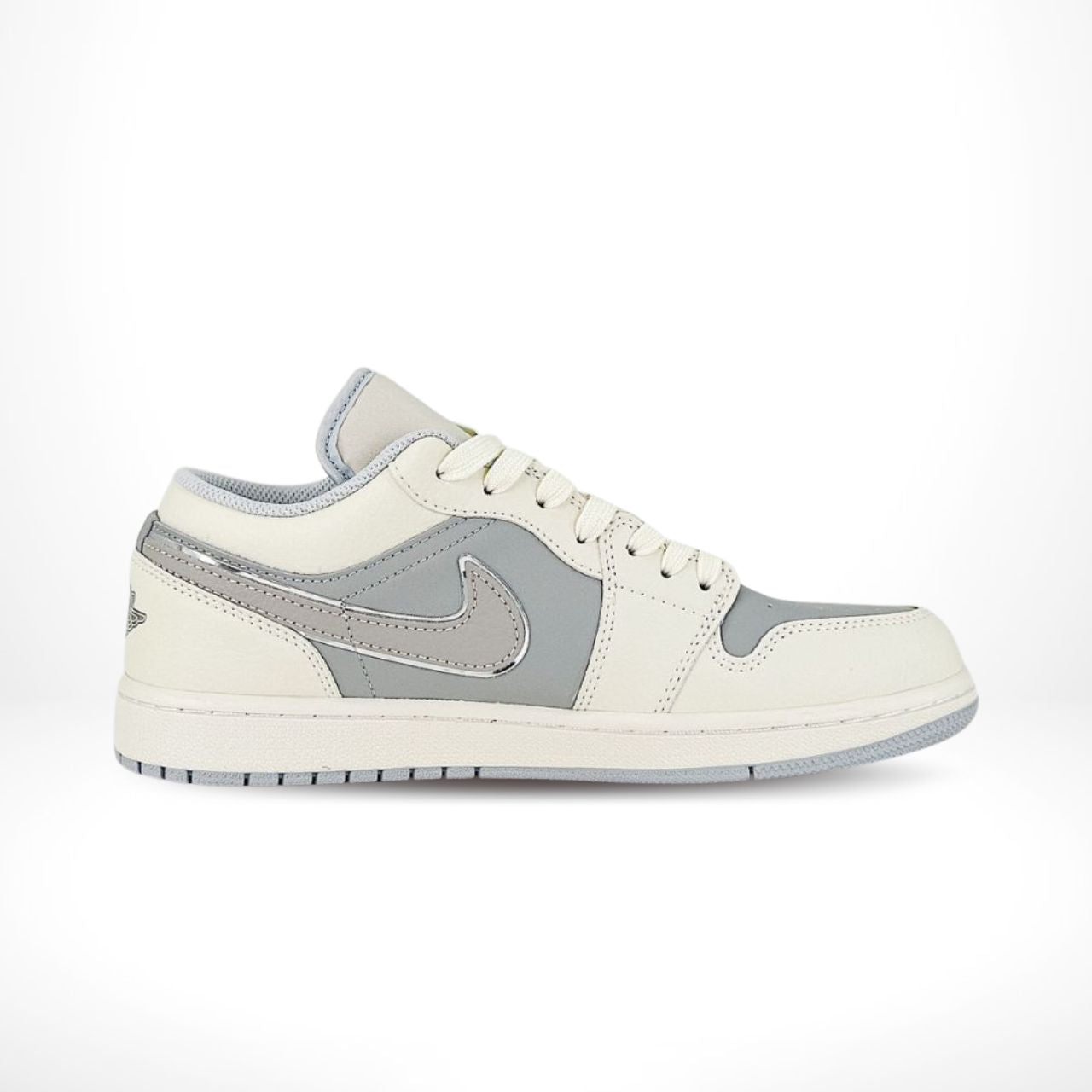 Nike SB Dunk Low Grey White