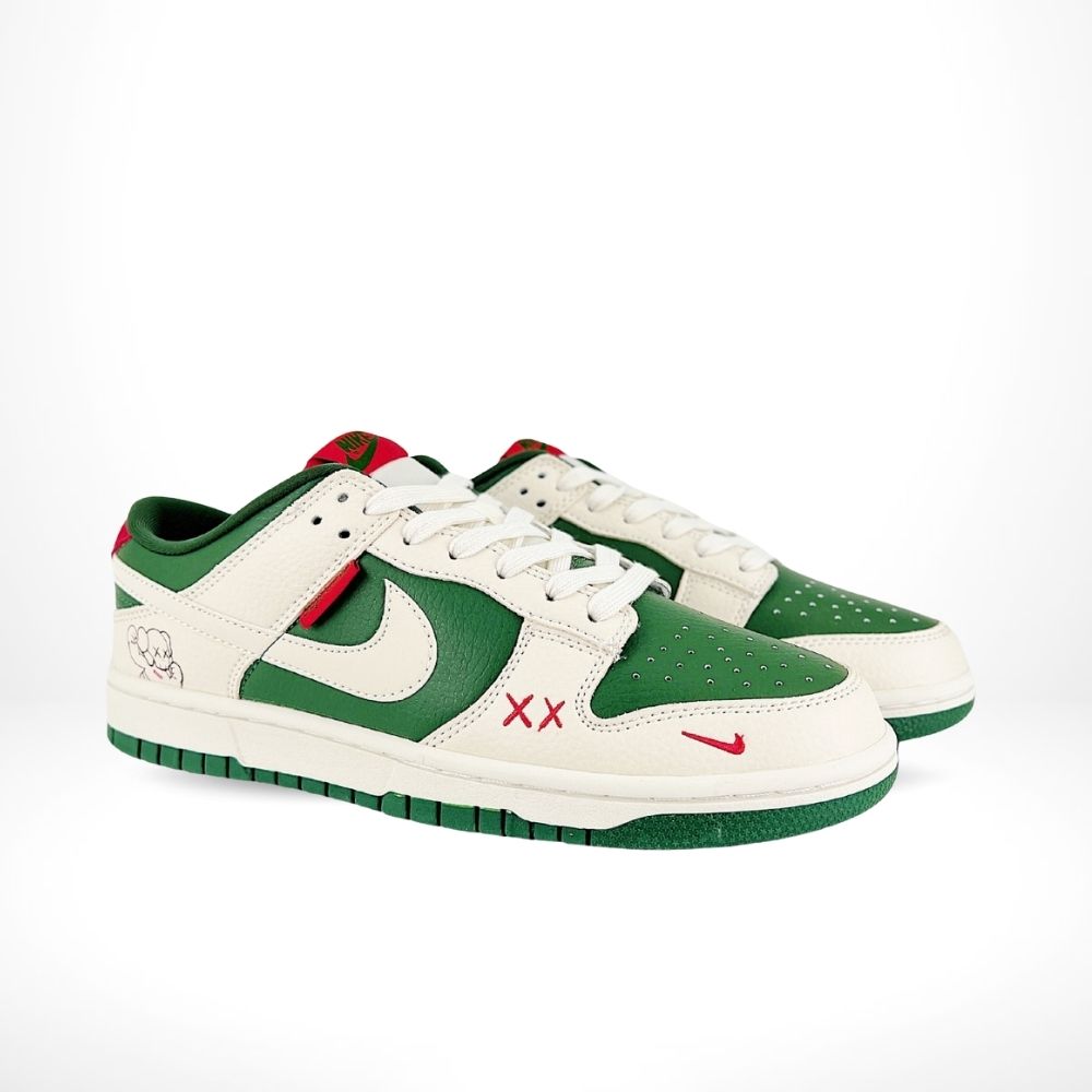 Nike SB Dunk Low X Supreme White Pink Green