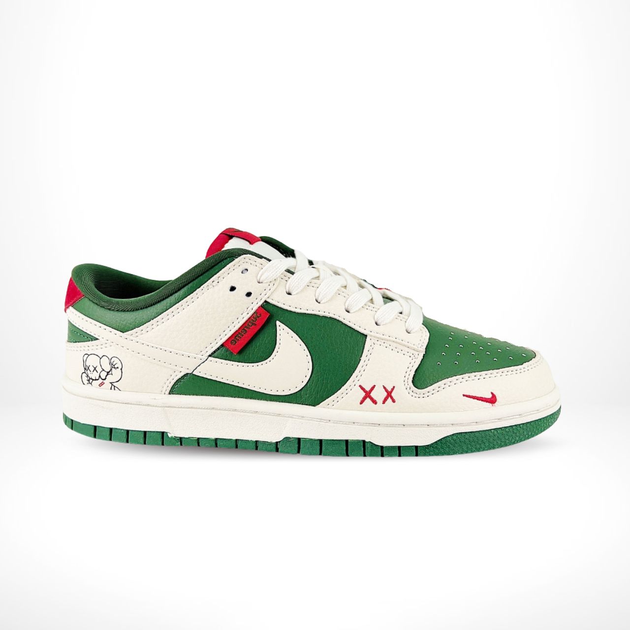Nike SB Dunk Low X Supreme White Pink Green